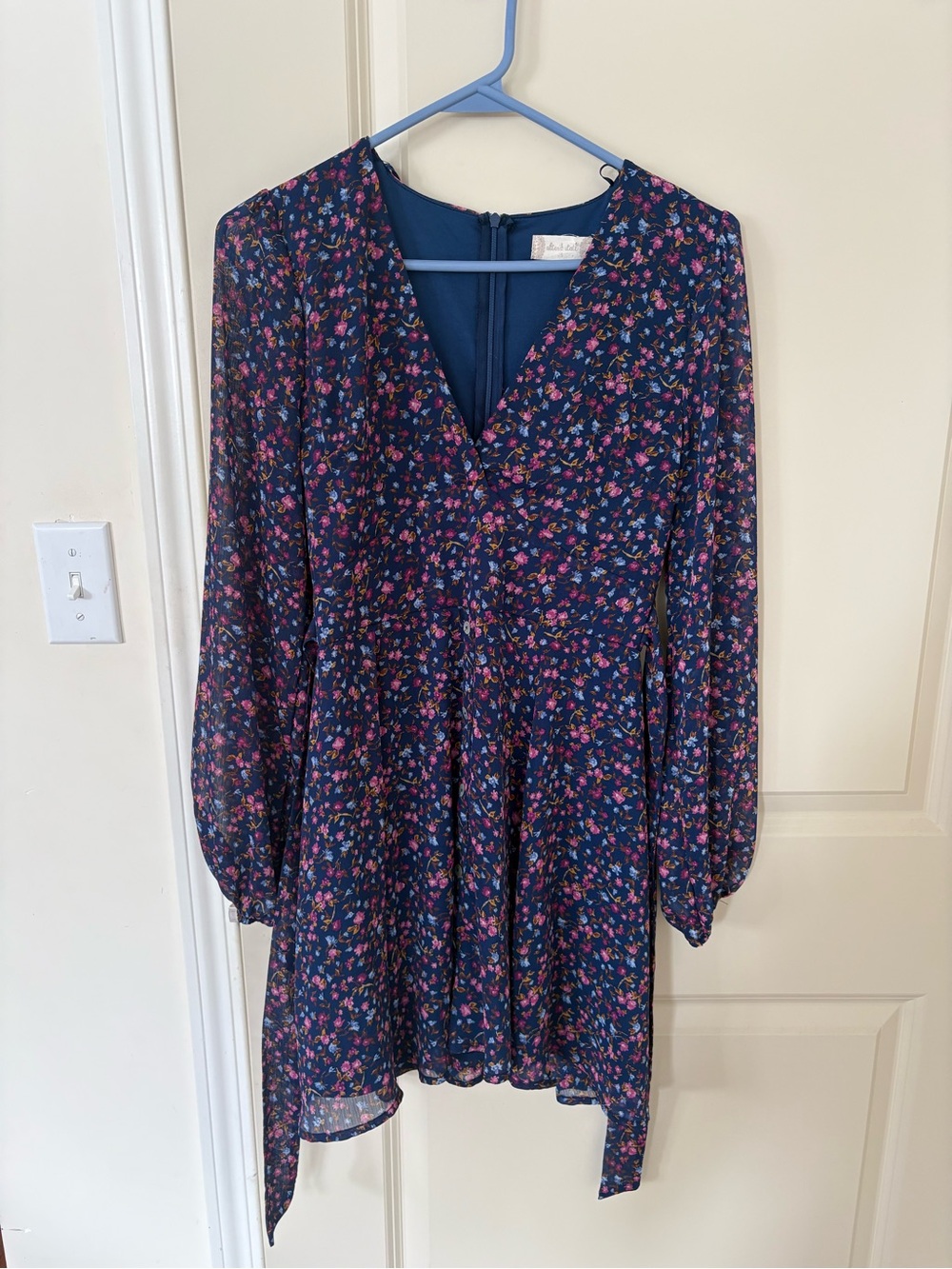 Navy Floral V-Neck Dress